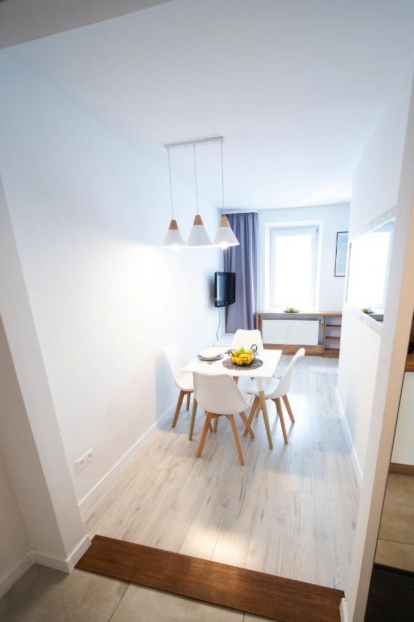 Pozytywny Apartament Przy Rynku Raciborz Exterior photo