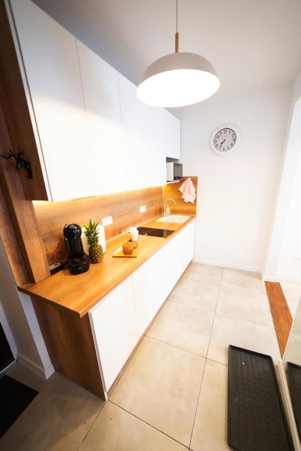 Pozytywny Apartament Przy Rynku Raciborz Exterior photo